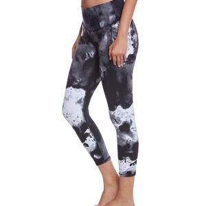 ALO Yoga Black and White Tie-Dye Leggings